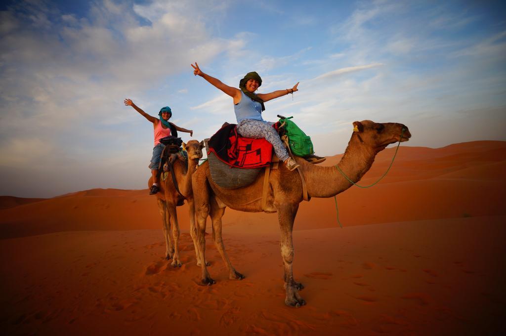 Отель Sahara Camel Tours Camp Мерзуга Номер фото